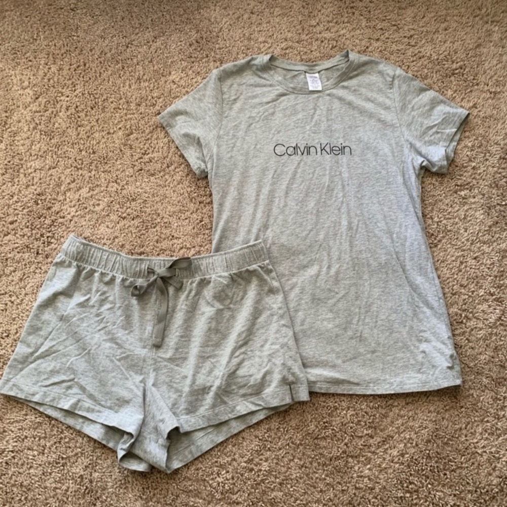 CALVIN KLEIN Pajama Set